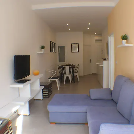 Apartment Agi Joan Badosa Roses